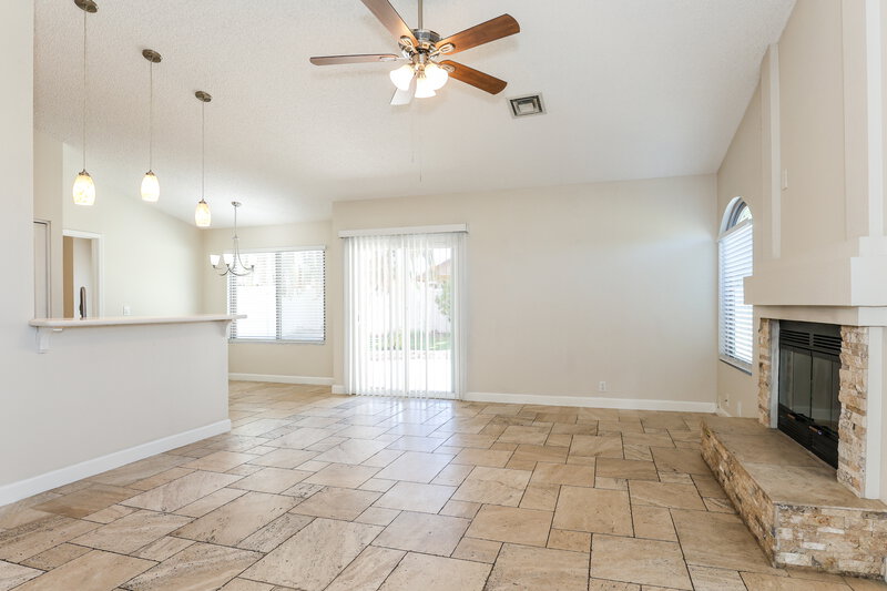 2,225/Mo, 4452 E Wildwood Dr Phoenix, AZ 85048 Living Room View