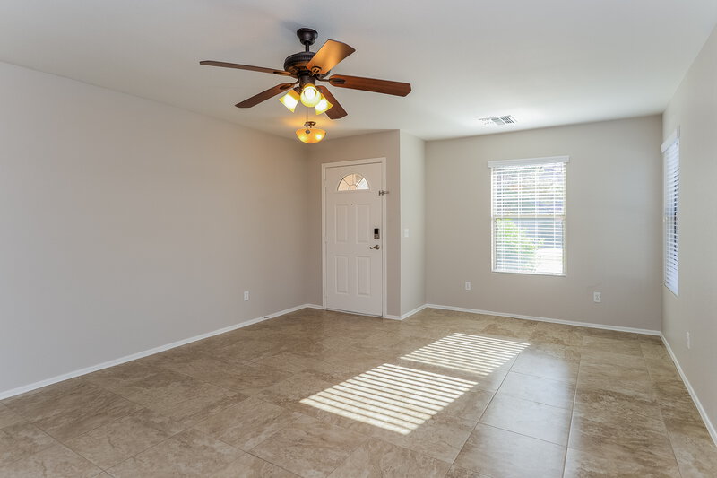 2,035/Mo, 2115 S Luther Mesa, AZ 85209 Living Room View