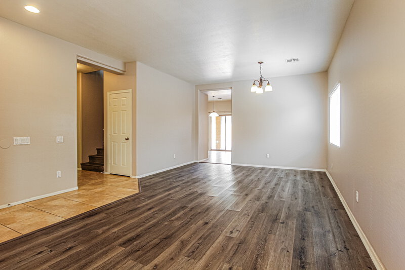 2,365/Mo, 5206 W Glass Ln Laveen, AZ 85339 Living Room View