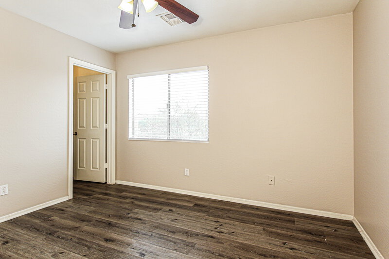 2,365/Mo, 5206 W Glass Ln Laveen, AZ 85339 Bedroom View
