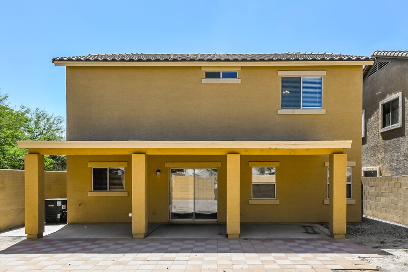 2,275/Mo, 5206 W Glass Ln Laveen, AZ 85339 Rear View