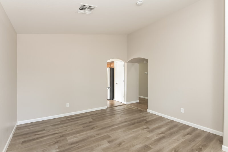1,780/Mo, 11509 W Shaw Butte Dr El Mirage, AZ 85335 Living Room View 2