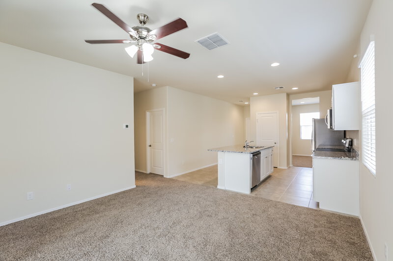 2,170/Mo, 7823 W Riverside Ave Phoenix, AZ 85043 Living Room View