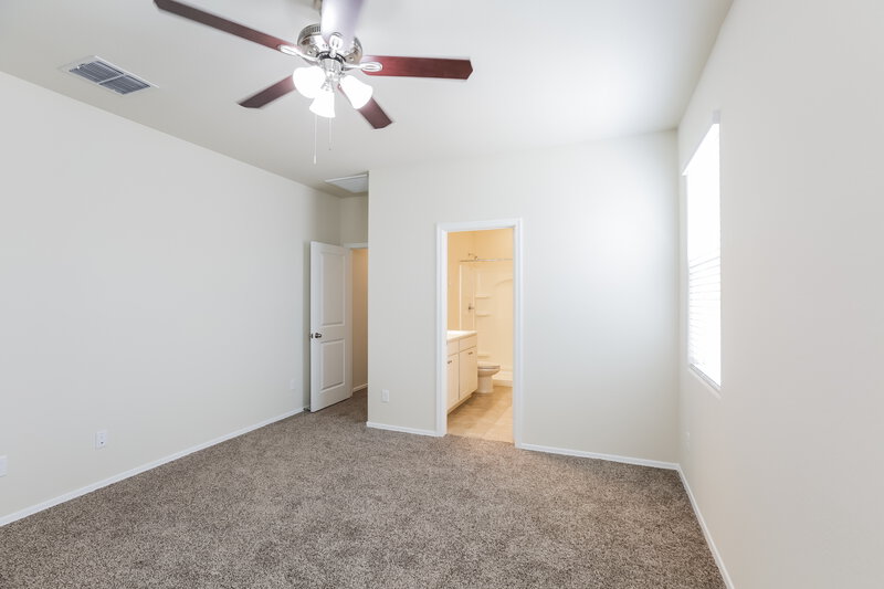 2,170/Mo, 7823 W Riverside Ave Phoenix, AZ 85043 Main Bedroom View