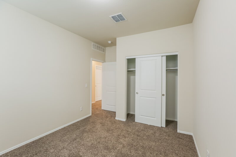 2,170/Mo, 7823 W Riverside Ave Phoenix, AZ 85043 Bedroom View