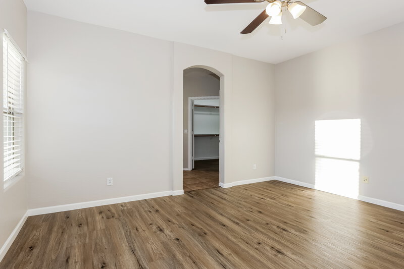 2,045/Mo, 41915 N 46th Dr Phoenix, AZ 85086 Main Bedroom View 2