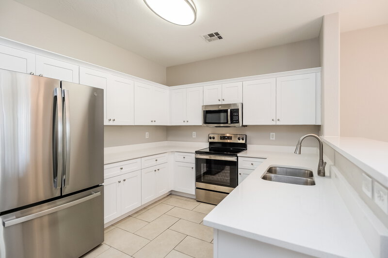 1,905/Mo, 40164 N Thoroughbred Way San Tan Valley, AZ 85140 Kitchen View