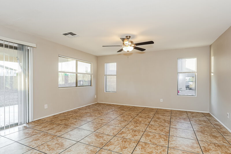 2,285/Mo, 7734 S 47th Ln Laveen, AZ 85339 Living Room View