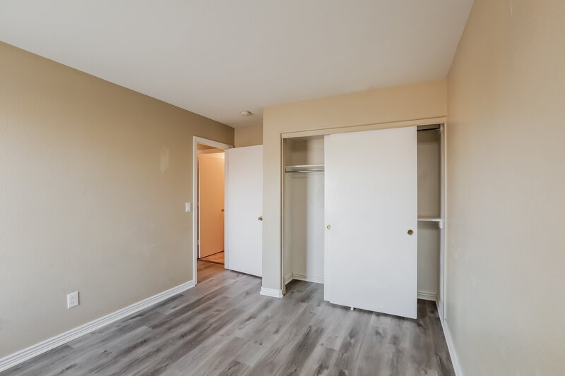 2,305/Mo, 7734 S 47th Ln Laveen, AZ 85339 Bedroom View 3