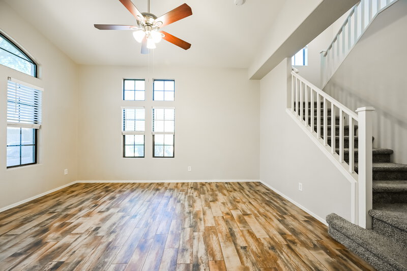 2,270/Mo, 2362 W Sleepy Ranch Rd Phoenix, AZ 85085 Living Room View