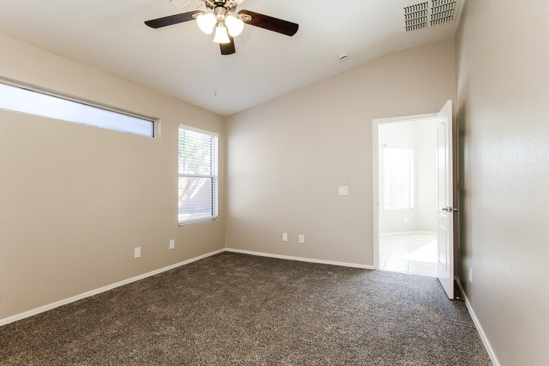 2,095/Mo, 2125 E Danbury Rd Phoenix, AZ 85022 Main Bedroom View 2