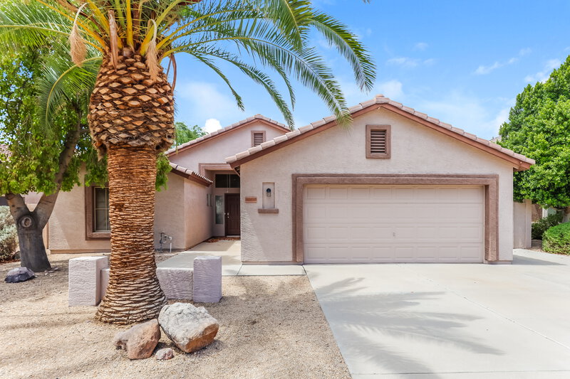 2,530/Mo, 20810 N 74th Ln Glendale, AZ 85308 External View