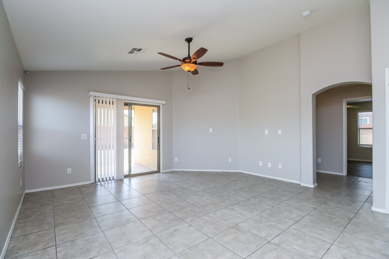 2,345/Mo, 383 W Welsh Black Cir San Tan Valley, AZ 85143 Living Room View 2