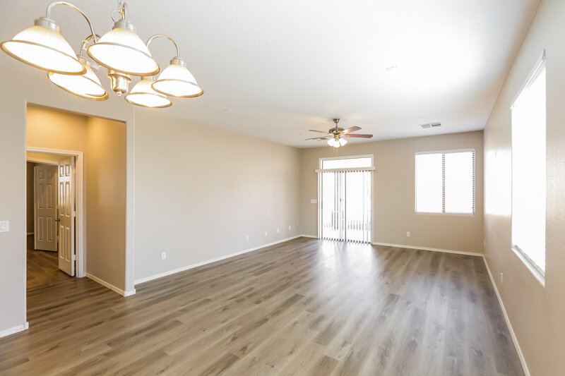 2,115/Mo, 7210 W St Charles Ave Laveen, AZ 85339 Dining Room View