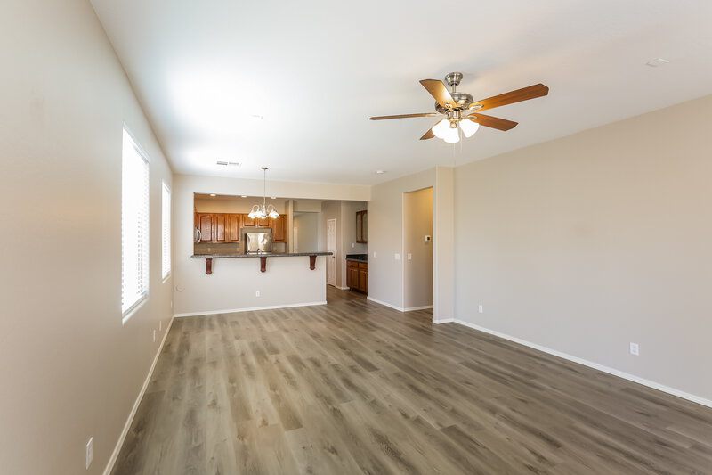 2,115/Mo, 7210 W St Charles Ave Laveen, AZ 85339 Family Room View