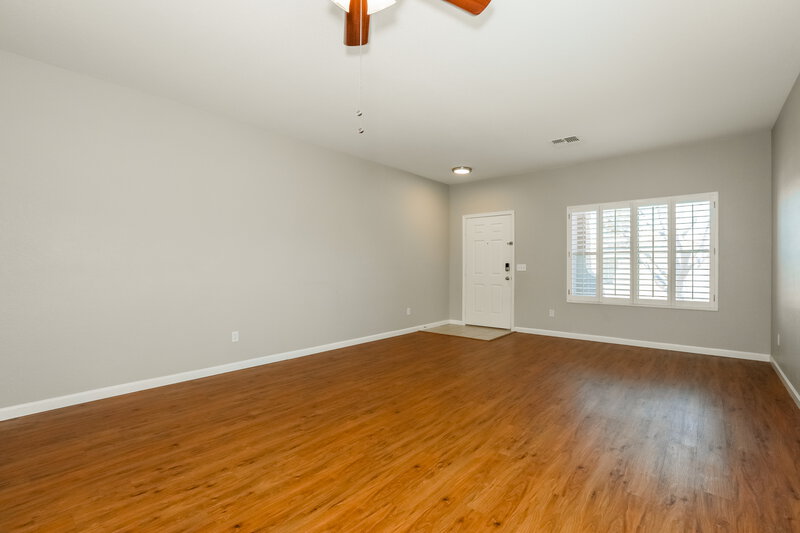 2,090/Mo, 2837 W San Carlos Ln San Tan Valley, AZ 85142 Living Room View 2