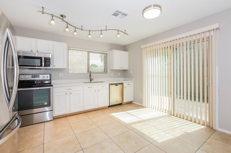 2,570/Mo, 6061 S Wilson Dr Chandler, AZ 85249 Dining Room View