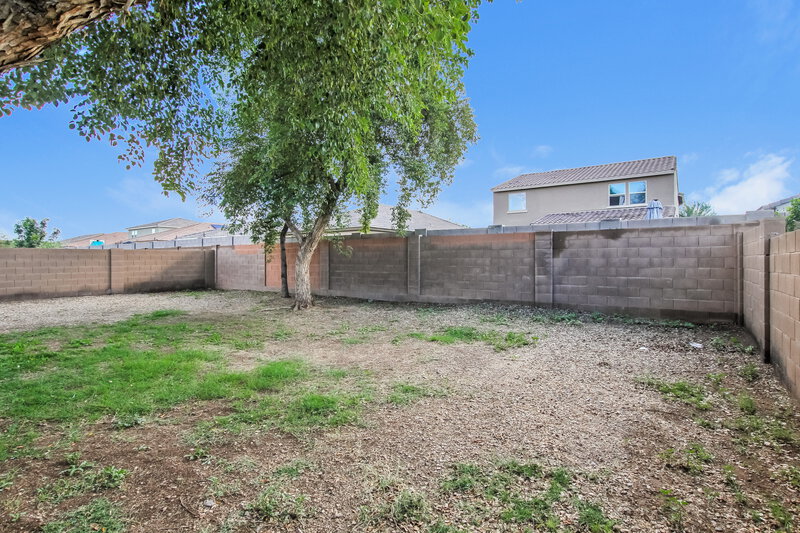 2,620/Mo, 5305 W Novak Way Laveen, AZ 85339 Rear View