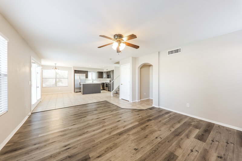 2,580/Mo, 548 E Cathy Dr Gilbert, AZ 85296 Family Room View 2