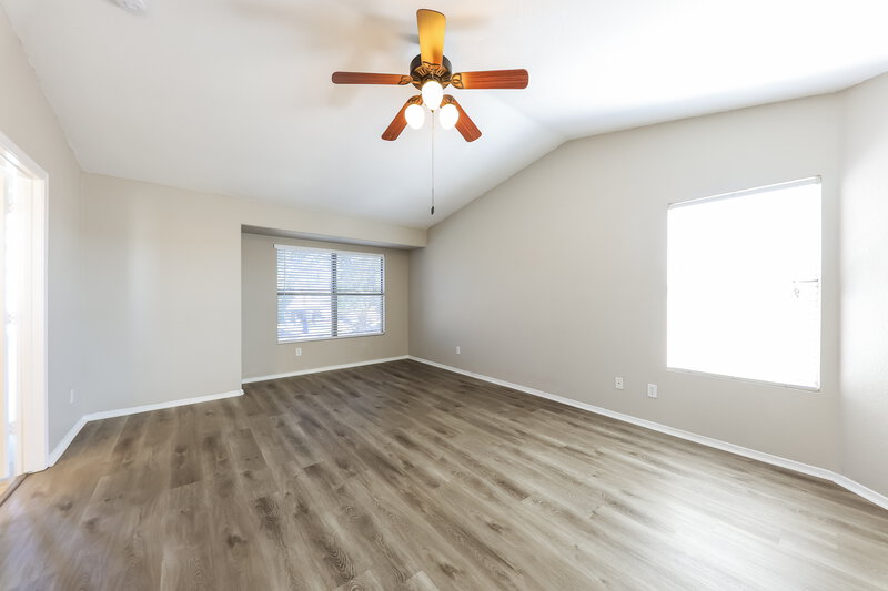 2,580/Mo, 548 E Cathy Dr Gilbert, AZ 85296 Main Bedroom View