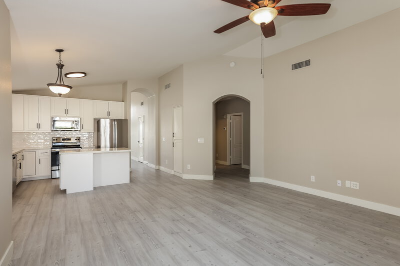 2,165/Mo, 9578 W Irma Ln Peoria, AZ 85382 Family Room View