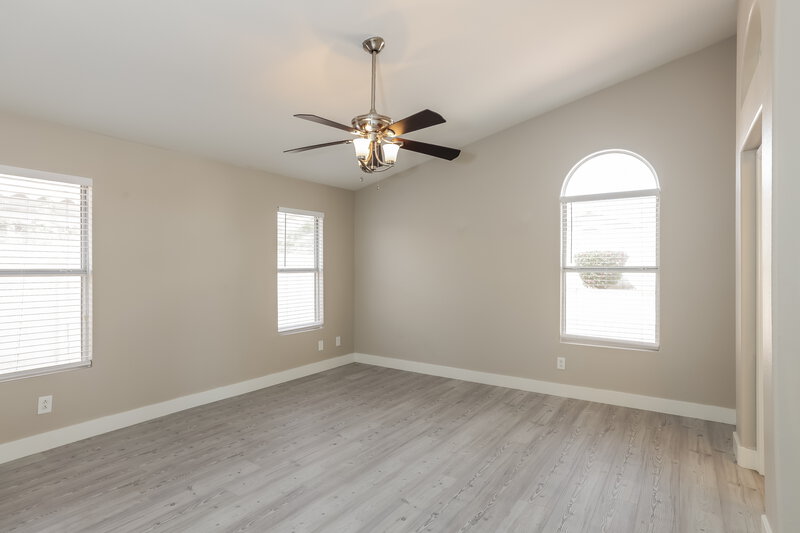 2,165/Mo, 9578 W Irma Ln Peoria, AZ 85382 Main Bedroom View