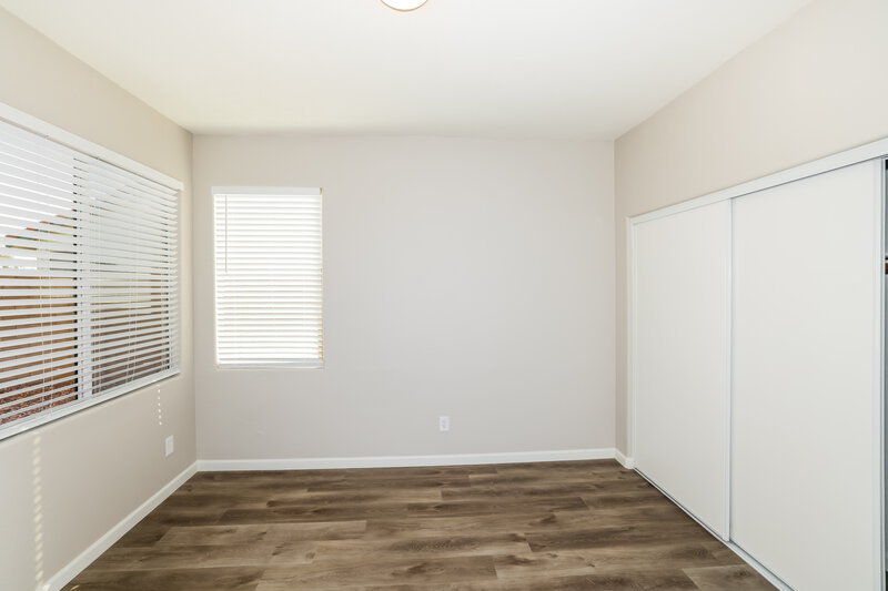 2,740/Mo, 12839 N 57th Ave Glendale, AZ 85304 Bedroom View 4