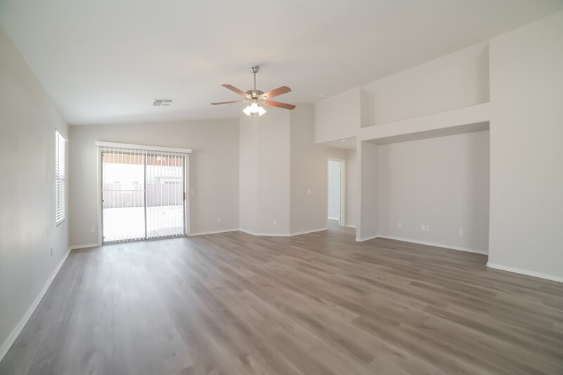 2,050/Mo, 4351 W Darrel Rd Laveen, AZ 85339 Living Room View