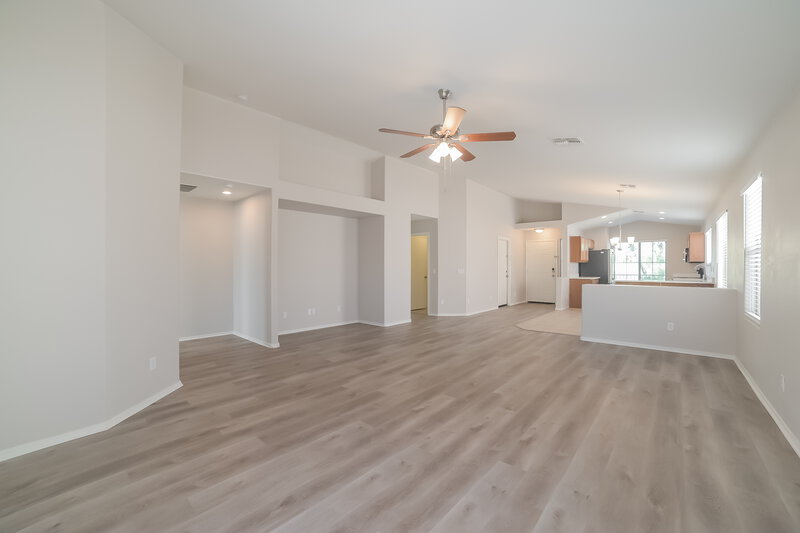 2,050/Mo, 4351 W Darrel Rd Laveen, AZ 85339 Dining Room View