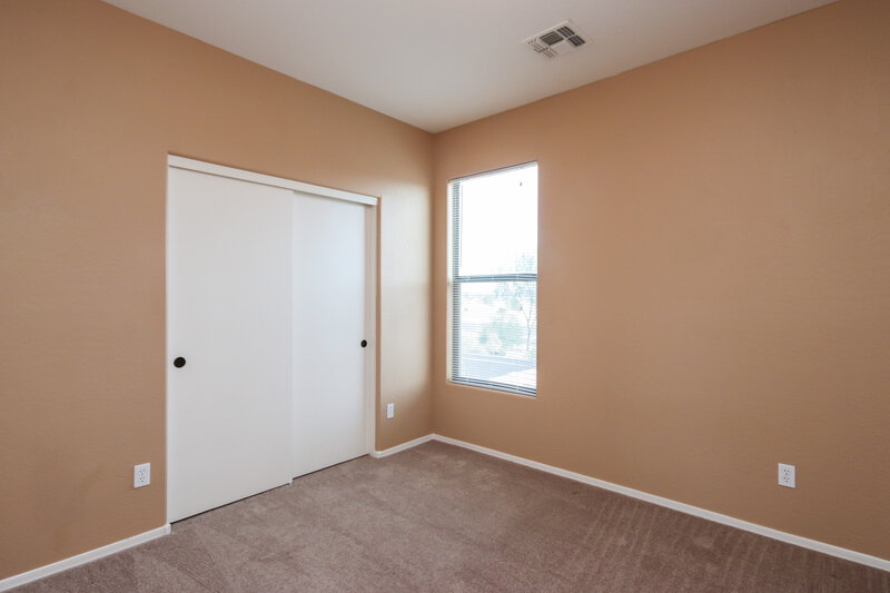 2,640/Mo, 6303 S 43rd Dr Laveen, AZ 85339 Bedroom View 2