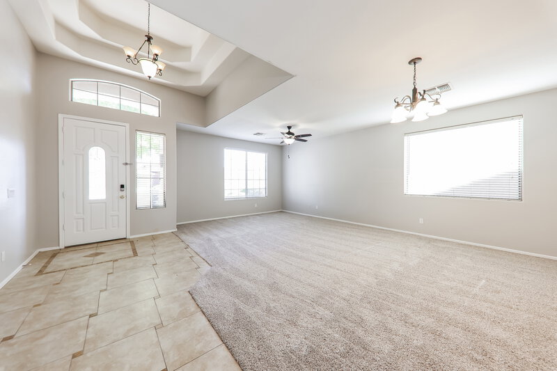 3,040/Mo, 6877 W Briles Rd Peoria, AZ 85383 Living Room View 2