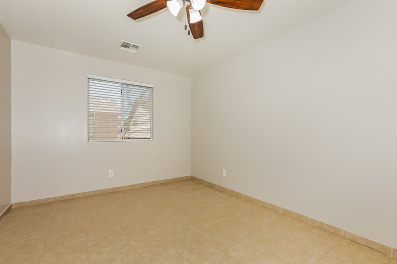 2,250/Mo, 4229 E Milky Way Gilbert, AZ 85295 Bedroom View 3