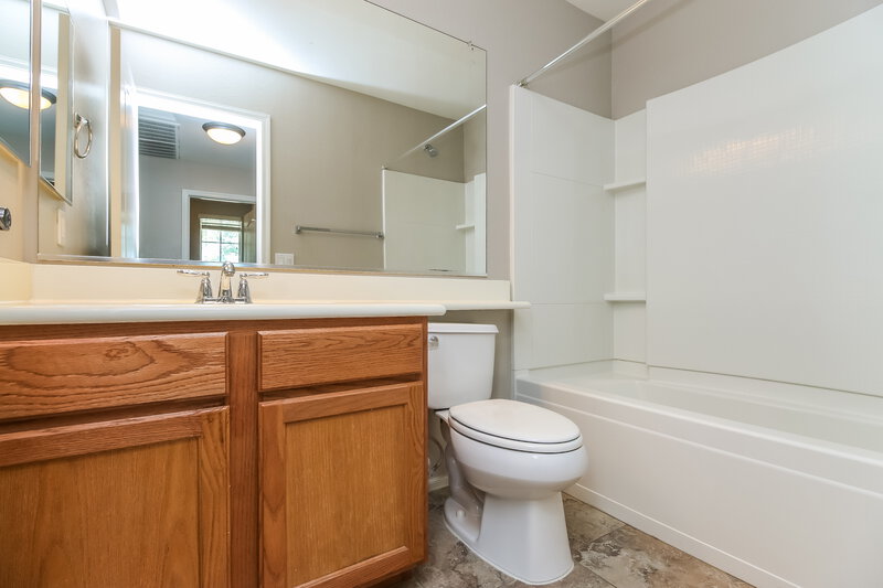 2,140/Mo, 4121 E Oakland St Gilbert, AZ 85295 Bathroom View