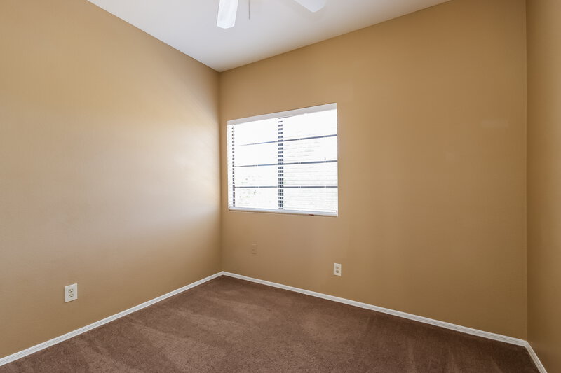 2,510/Mo, 14419 S 43rd Pl Phoenix, AZ 85044 Bedroom View