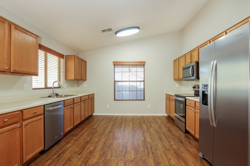 1,850/Mo, 23823 W Grove St Buckeye, AZ 85326 Kitchen View