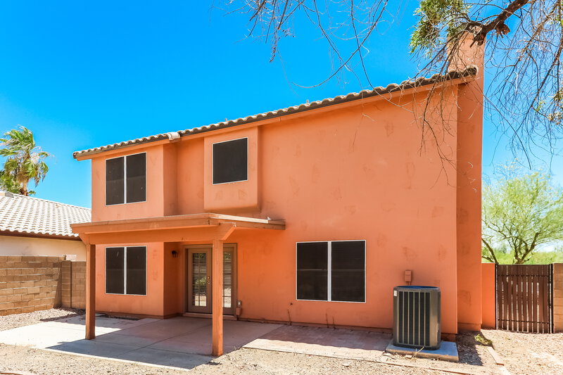 2,480/Mo, 5142 W Piute Ave Glendale, AZ 85308 Rear View