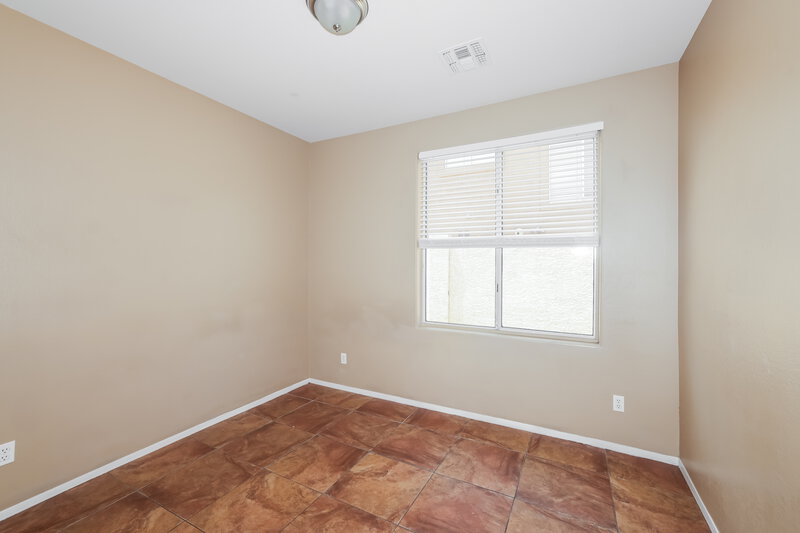 2,580/Mo, 7010 W Irma Ln Glendale, AZ 85308 Bedroom View 3