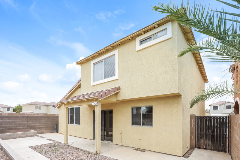 2,280/Mo, 1471 S Red Rock Ct Unit A Gilbert, AZ 85296 Rear View