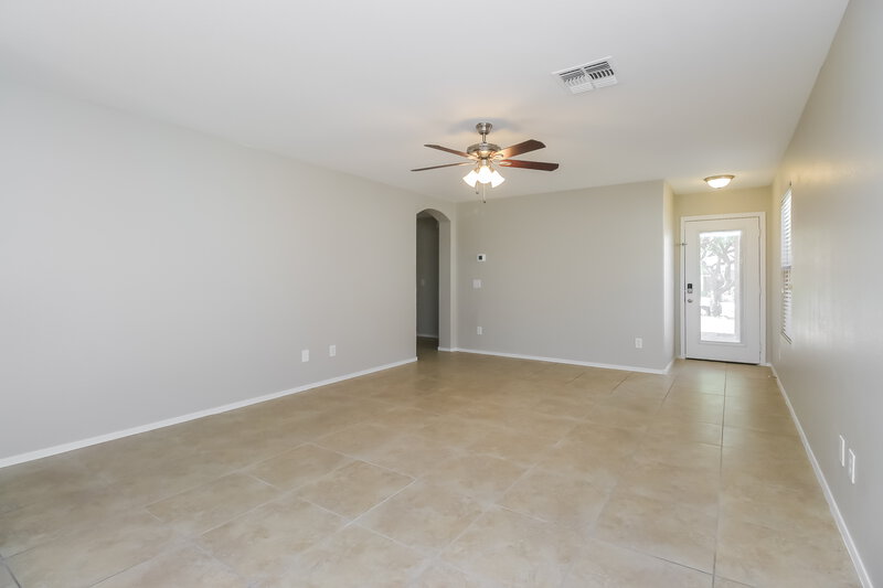2,660/Mo, 3047 W Dancer Ln San Tan Valley, AZ 85142 Living Room View 4