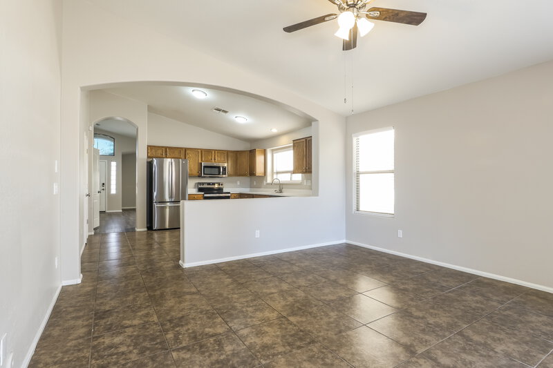 1,640/Mo, 21103 N Danielle Ave Maricopa, AZ 85138 Dining Room View