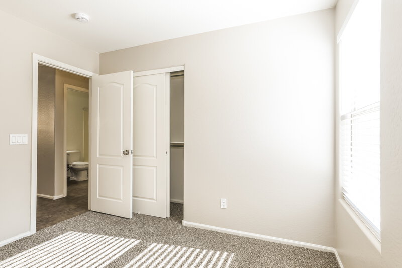 1,640/Mo, 21103 N Danielle Ave Maricopa, AZ 85138 Bedroom View