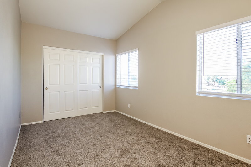 2,800/Mo, 8642 W Alvarado Rd Phoenix, AZ 85037 Bedroom View 2