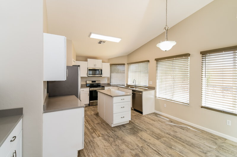 2,255/Mo, 2717 S Ananea Mesa, AZ 85209 Kitchen View