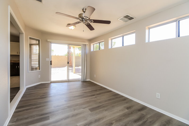2,550/Mo, 1620 E Golden Ln Chandler, AZ 85225 Family Room View