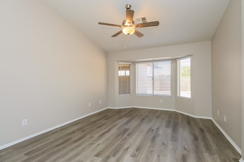 2,550/Mo, 1620 E Golden Ln Chandler, AZ 85225 Main Bedroom View