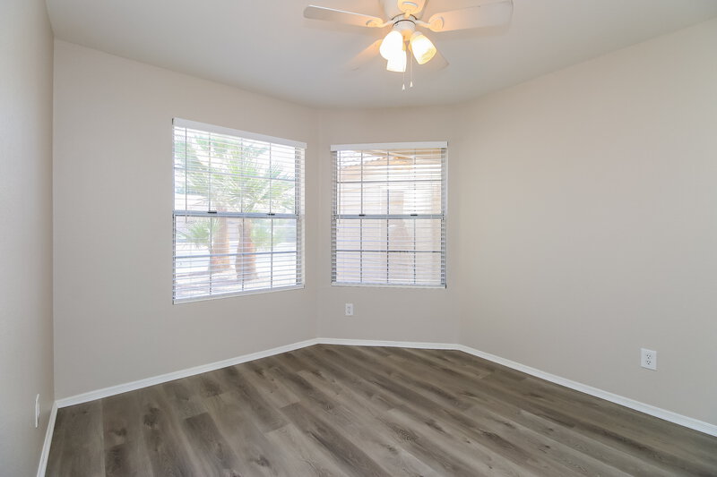 2,550/Mo, 1620 E Golden Ln Chandler, AZ 85225 Bedroom View 2