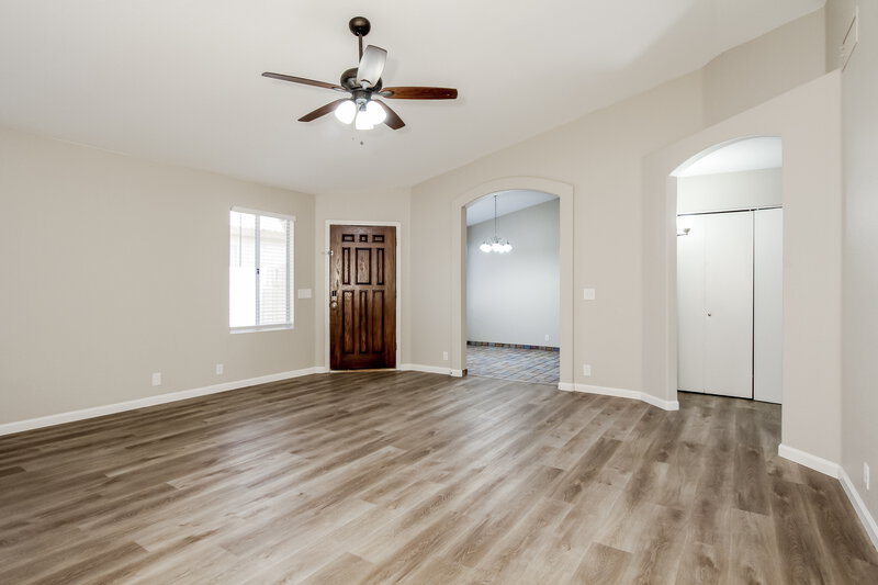 2,410/Mo, 1310 N Blackstone Dr Chandler, AZ 85224 Living Room View