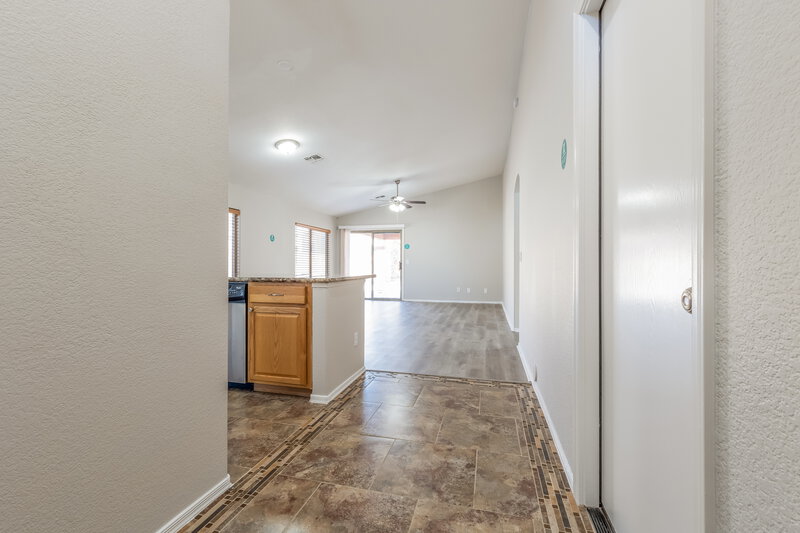 2,415/Mo, 3834 E Longhorn Dr Gilbert, AZ 85297 Foyer View