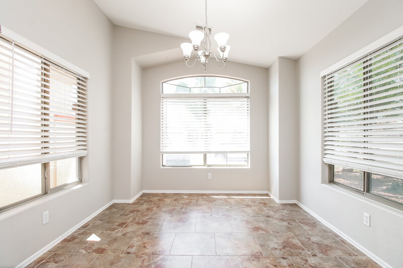2,245/Mo, 3834 E Longhorn Dr Gilbert, AZ 85297 Breakfast Nook View