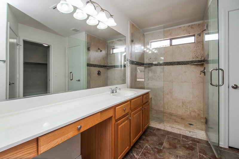 2,245/Mo, 3834 E Longhorn Dr Gilbert, AZ 85297 Main Bathroom View